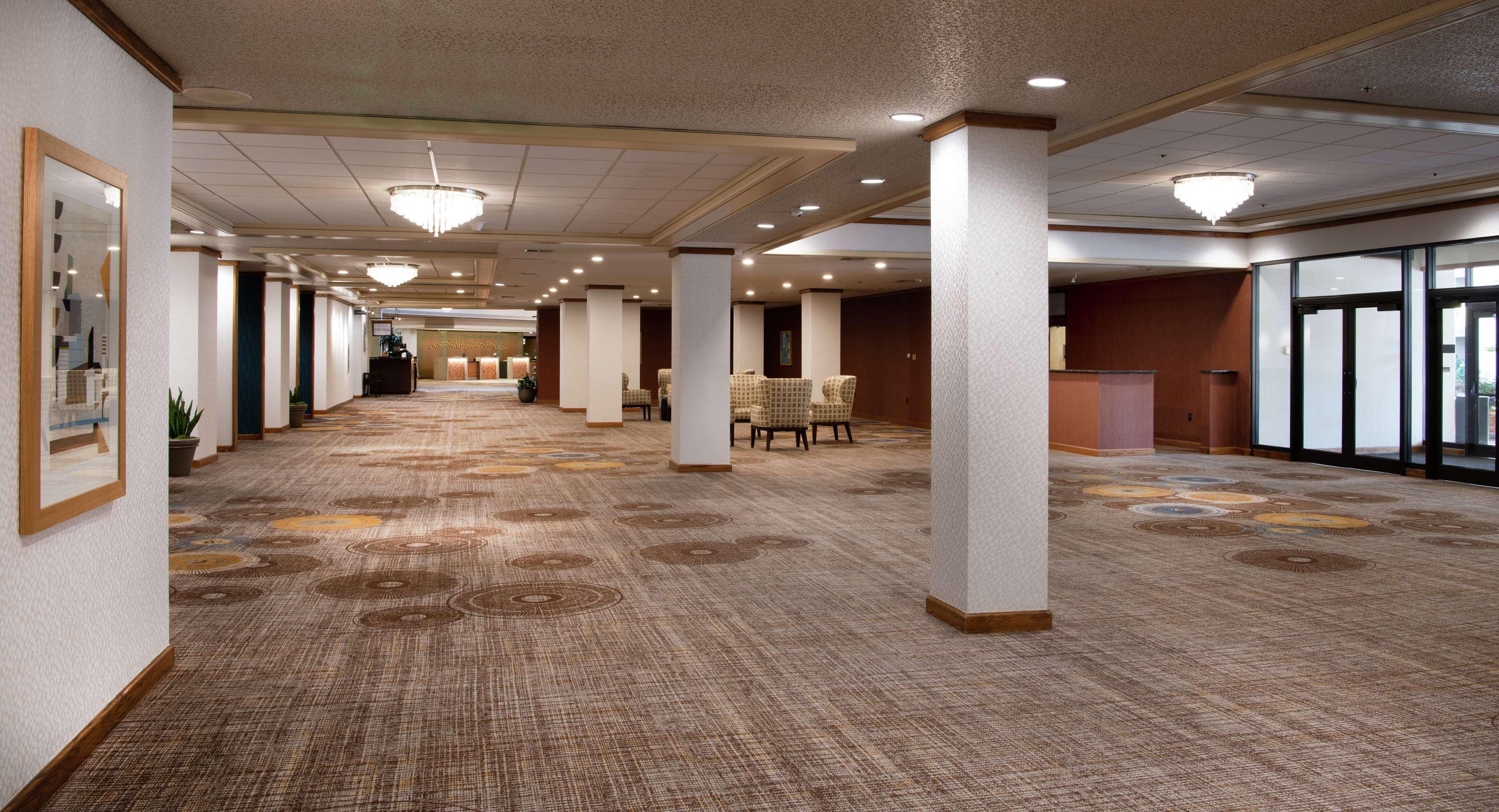 Doubletree By Hilton Portland Exterior foto