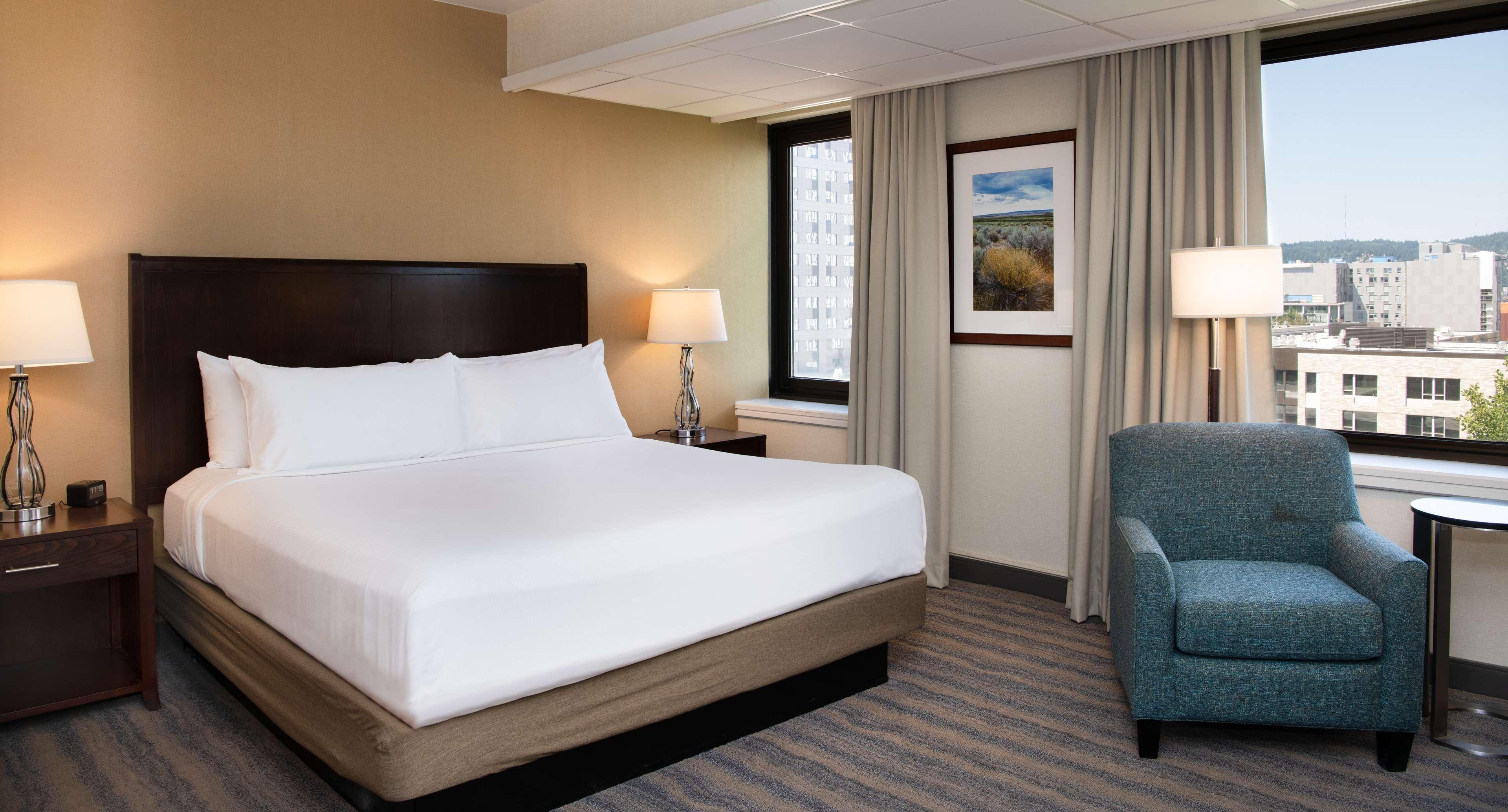 Doubletree By Hilton Portland Exterior foto